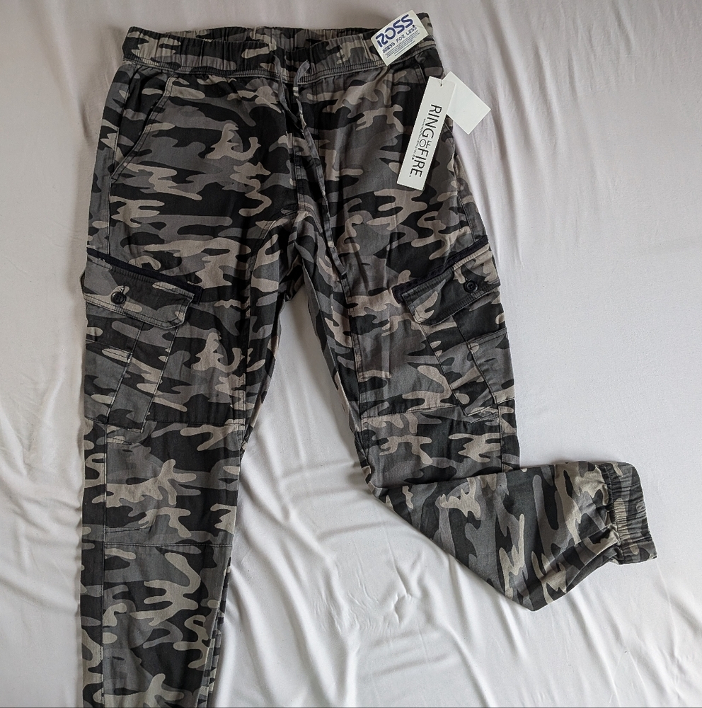 Ring of Fire Women's Camouflage Cargo Jeans